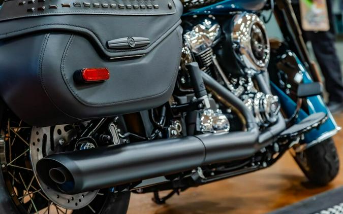 2026 Harley-Davidson Heritage Classic Cruiser FLHC