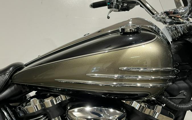2006 Yamaha Motor Corp., USA Roadliner