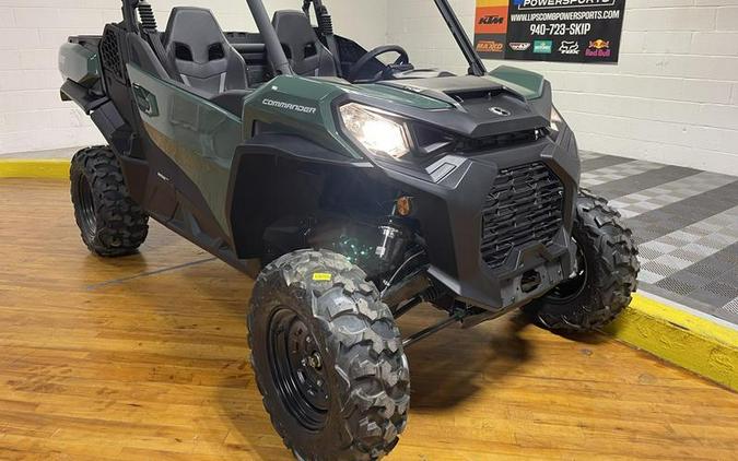 2023 Can-Am® Commander DPS 700