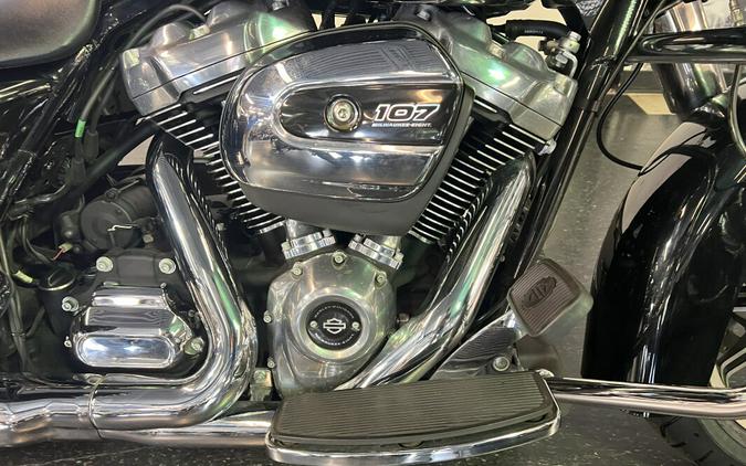 2019 Harley-Davidson Electra Glide Standard Vivid Black FLHT