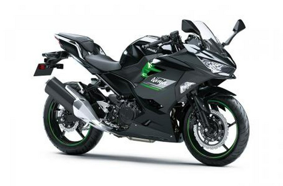 2023 Kawasaki Ninja® 400 Base