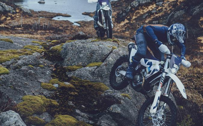 2026 Husqvarna TE 300 - 326346