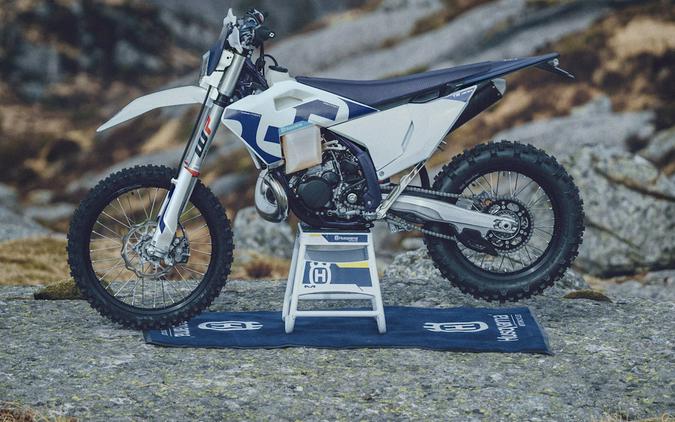 2026 Husqvarna TE 300 - 326346
