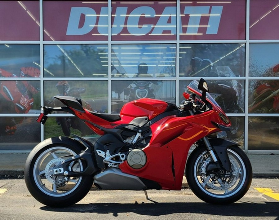 2025 Ducati Panigale V4 Ducati Red
