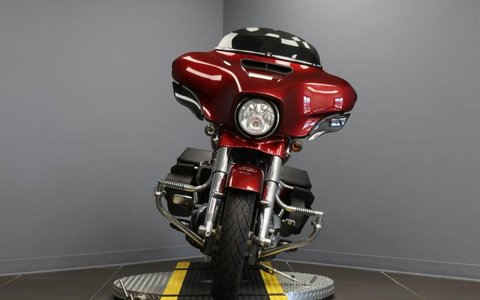 2017 Harley-Davidson® Street Glide® Special FLHXS