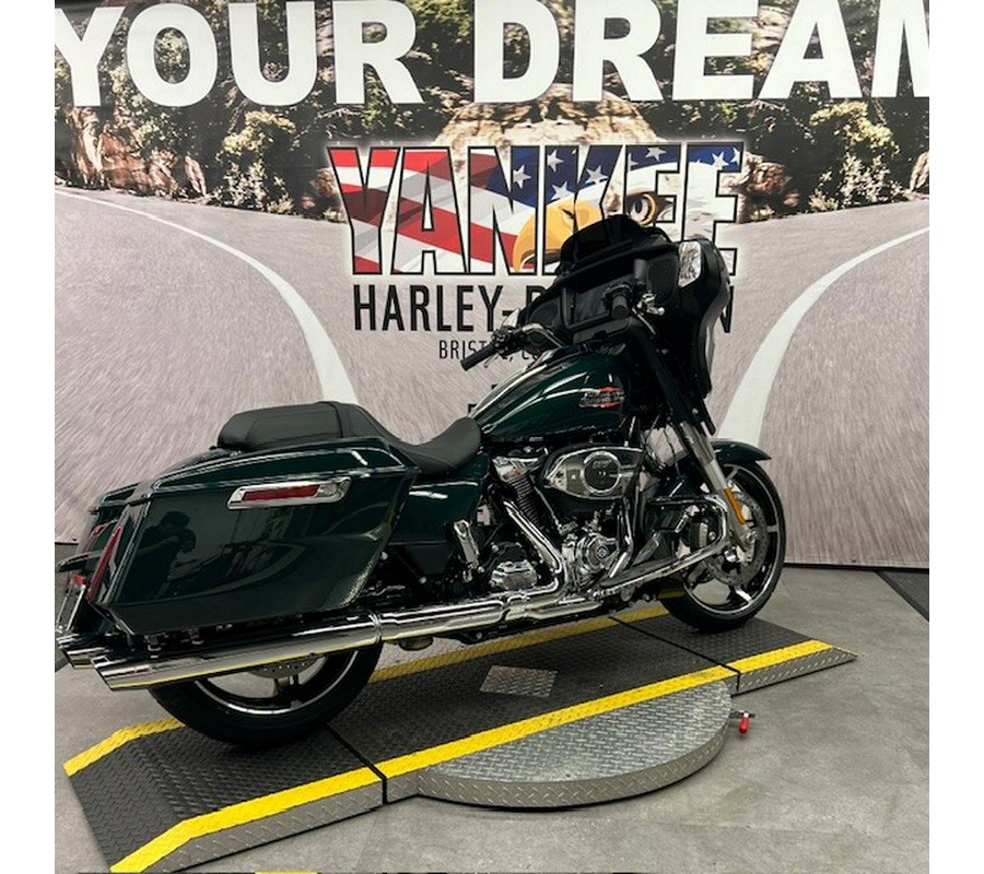 2024 FLHX Street Glide®