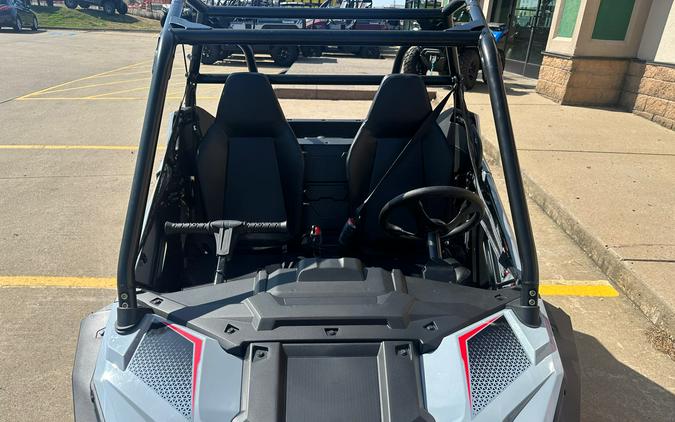 2024 Polaris RZR 200 EFI