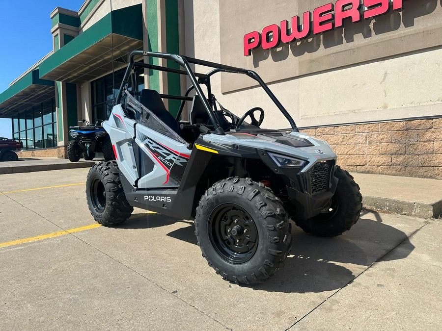 2024 Polaris RZR 200 EFI