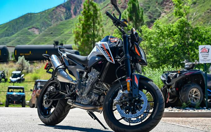 2024 KTM 790 Duke