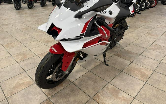 2025 Yamaha YZF-R9