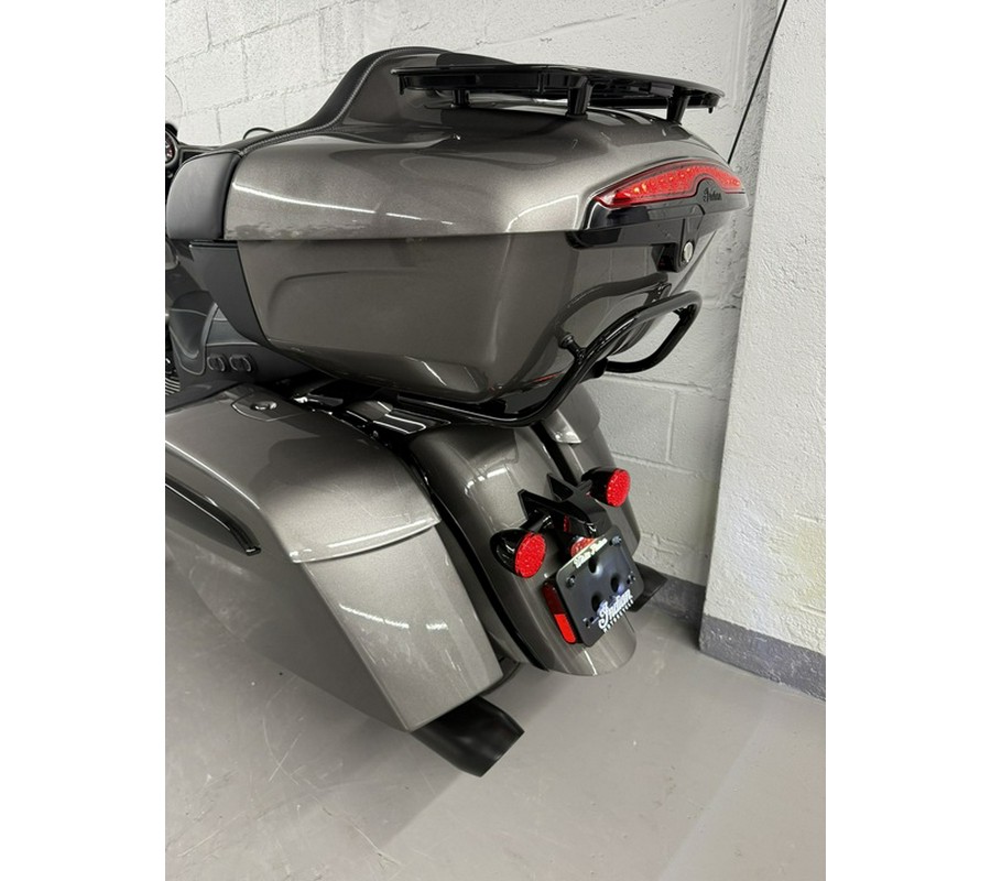 2025 Indian ROADMASTER DARK HORSE WITH POWERBAND AUDIO PACKAGE