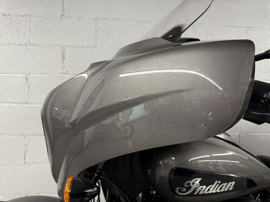 2025 Indian ROADMASTER DARK HORSE WITH POWERBAND AUDIO PACKAGE