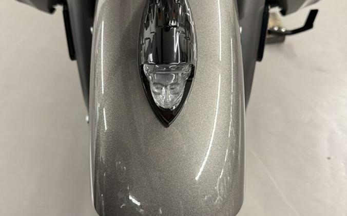 2025 Indian ROADMASTER DARK HORSE WITH POWERBAND AUDIO PACKAGE