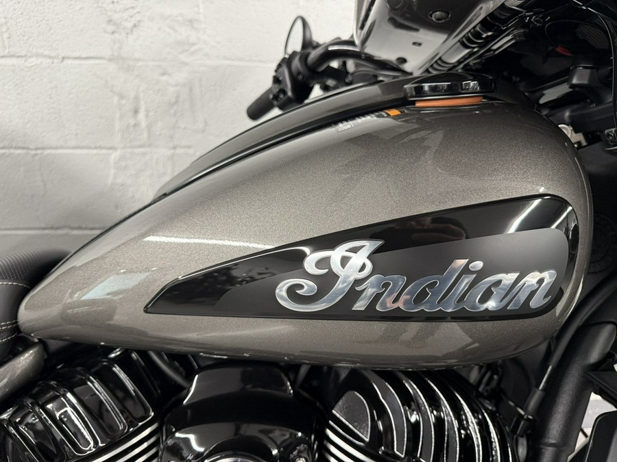 2025 Indian ROADMASTER DARK HORSE WITH POWERBAND AUDIO PACKAGE