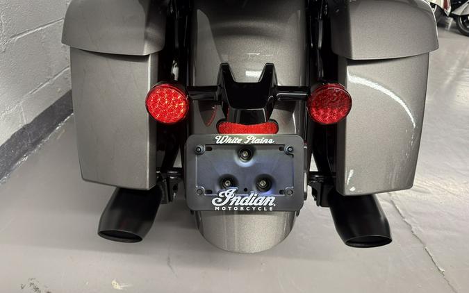 2025 Indian ROADMASTER DARK HORSE WITH POWERBAND AUDIO PACKAGE