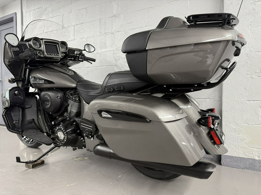 2025 Indian ROADMASTER DARK HORSE WITH POWERBAND AUDIO PACKAGE