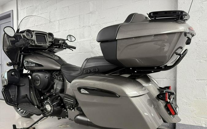 2025 Indian ROADMASTER DARK HORSE WITH POWERBAND AUDIO PACKAGE