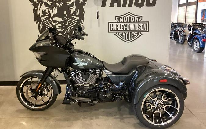 2026 Harley-Davidson® FLTRT - Road Glide® 3