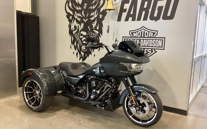 2026 Harley-Davidson® FLTRT - Road Glide® 3