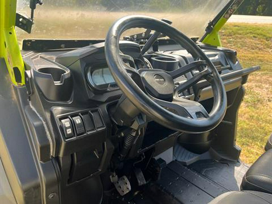 2020 Can-Am Defender X MR HD10
