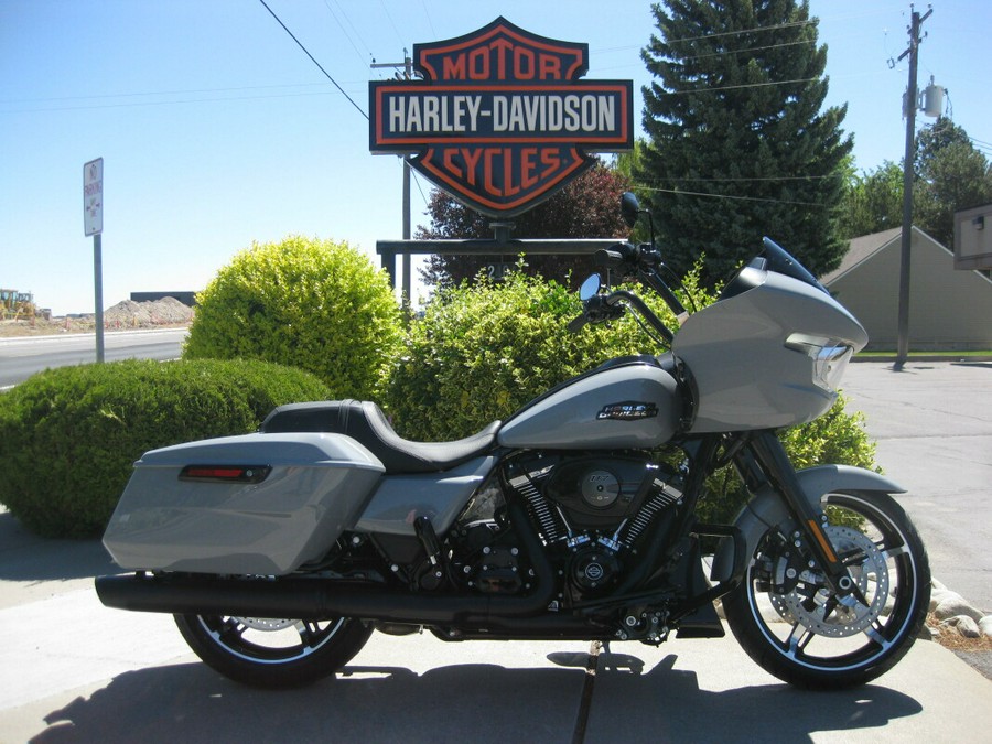 2024 Harley-Davidson Road Glide™ Billiard Gray