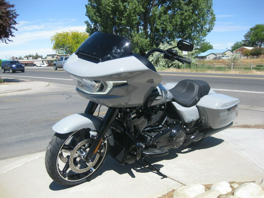 2024 Harley-Davidson Road Glide™ Billiard Gray