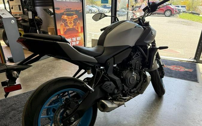 2025 Yamaha MT 07
