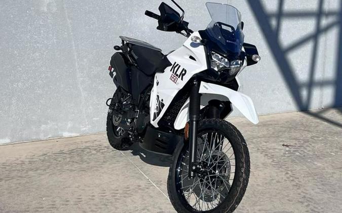 2025 Kawasaki KLR 650 Pearl Crystal WhiteMetallic Carbon Gray