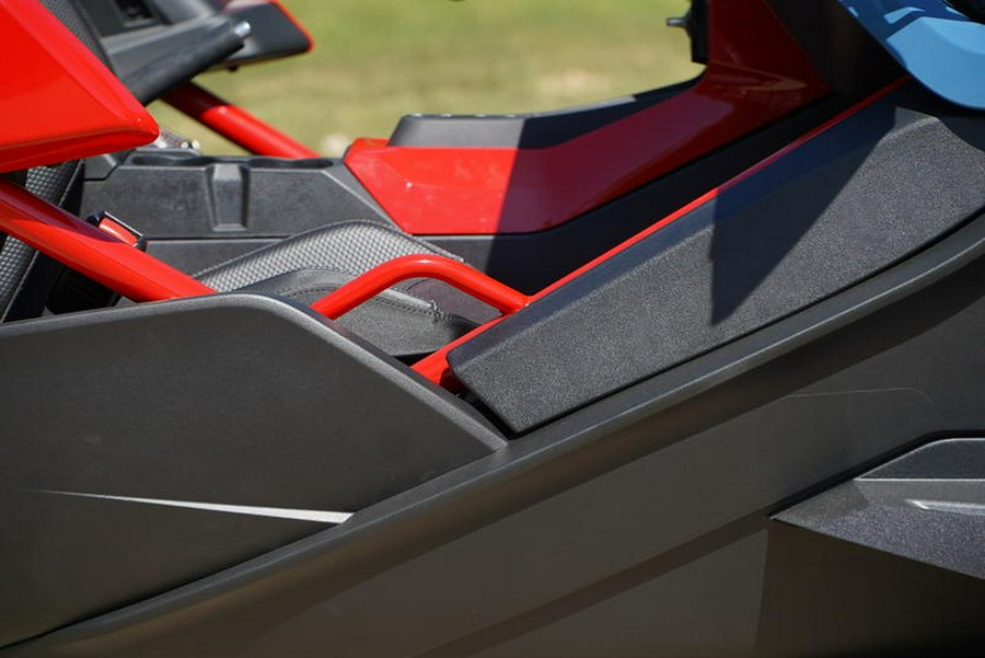 2025 Polaris Slingshot® Slingshot® R AutoDrive