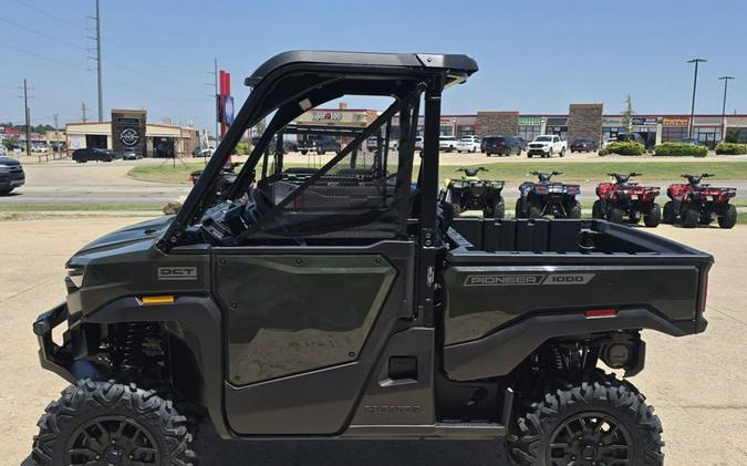 2026 Honda® Pioneer 1000 Deluxe