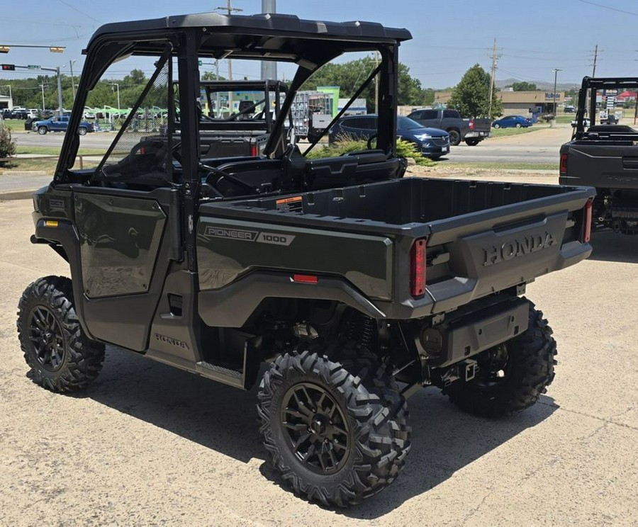 2026 Honda® Pioneer 1000 Deluxe
