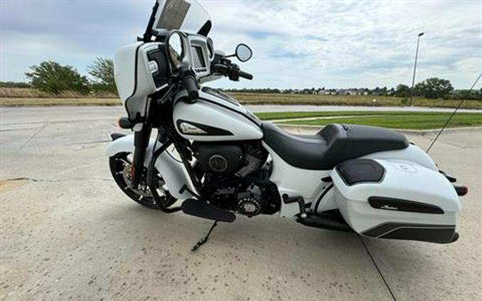 2024 Indian Motorcycle Chieftain® Dark Horse® with PowerBand Audio Package