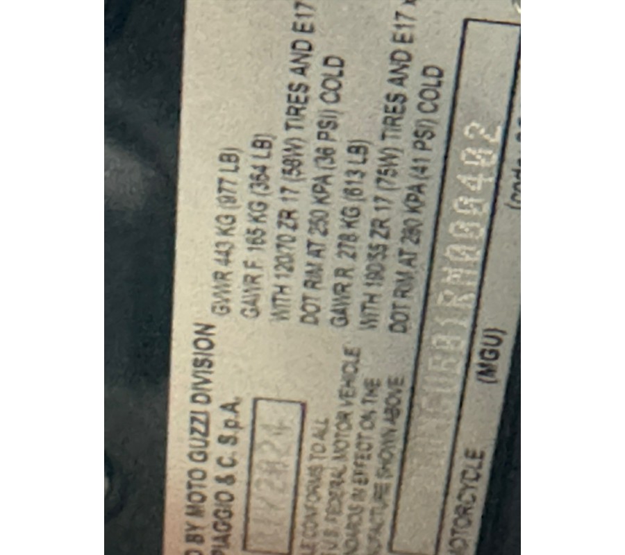 2024 Moto Guzzi V100 Mandello S