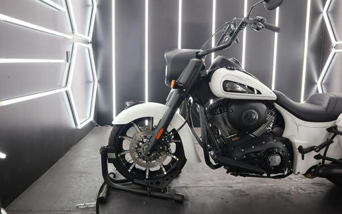 2020 Indian Springfield® Dark Horse®