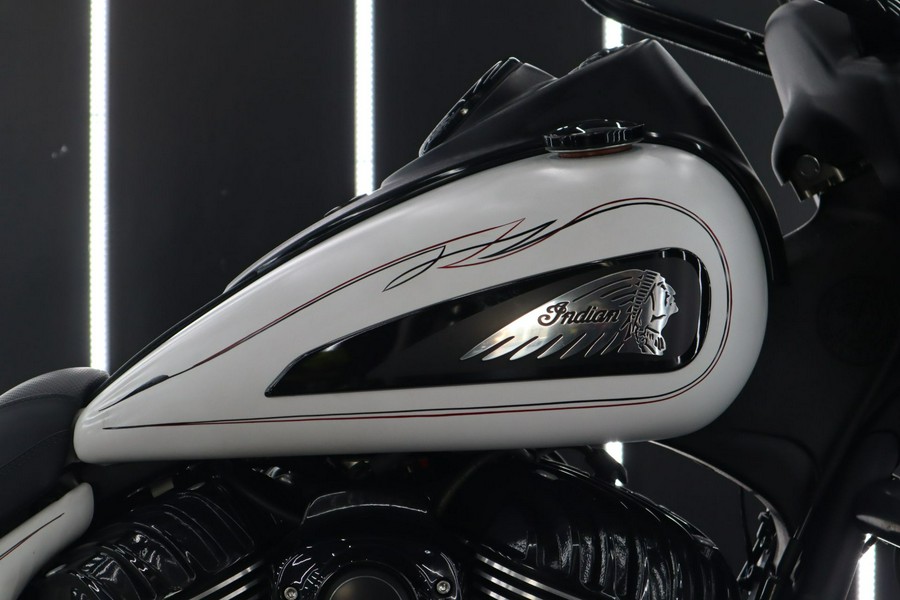 2020 Indian Springfield® Dark Horse®