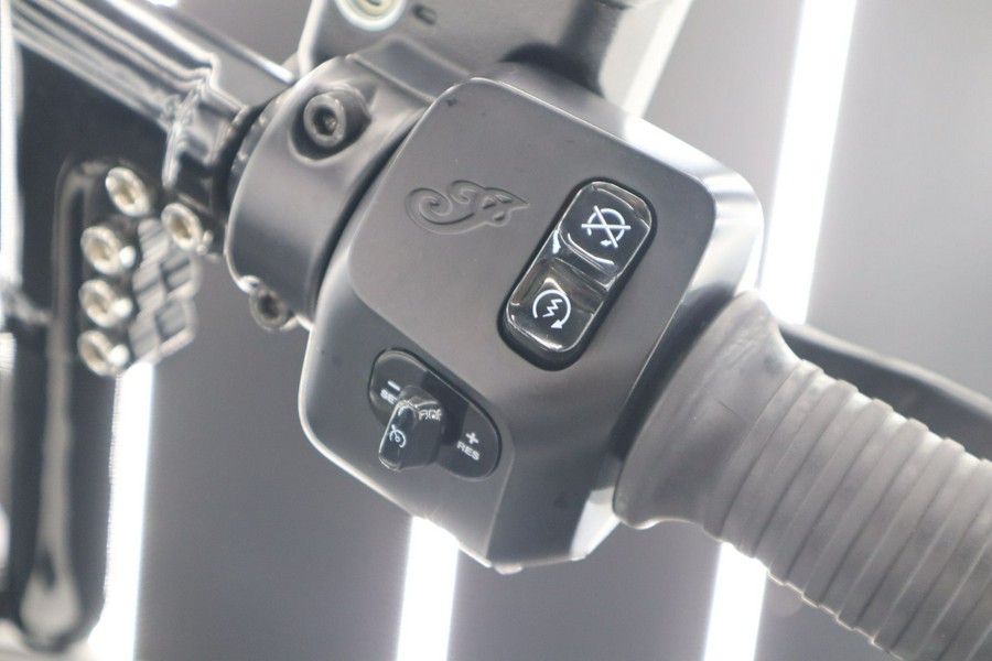 2020 Indian Springfield® Dark Horse®