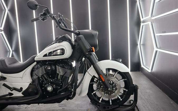 2020 Indian Springfield® Dark Horse®