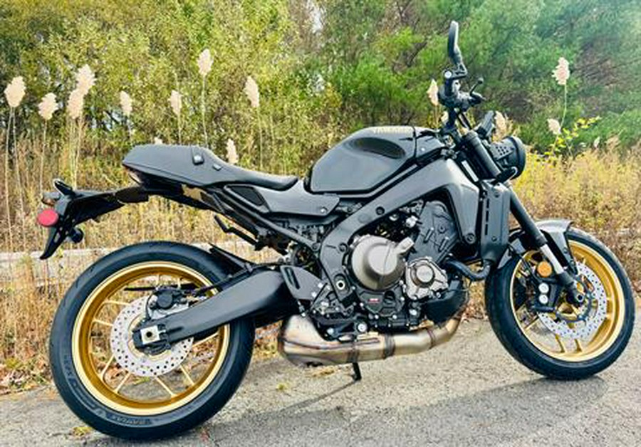 2025 Yamaha XSR900