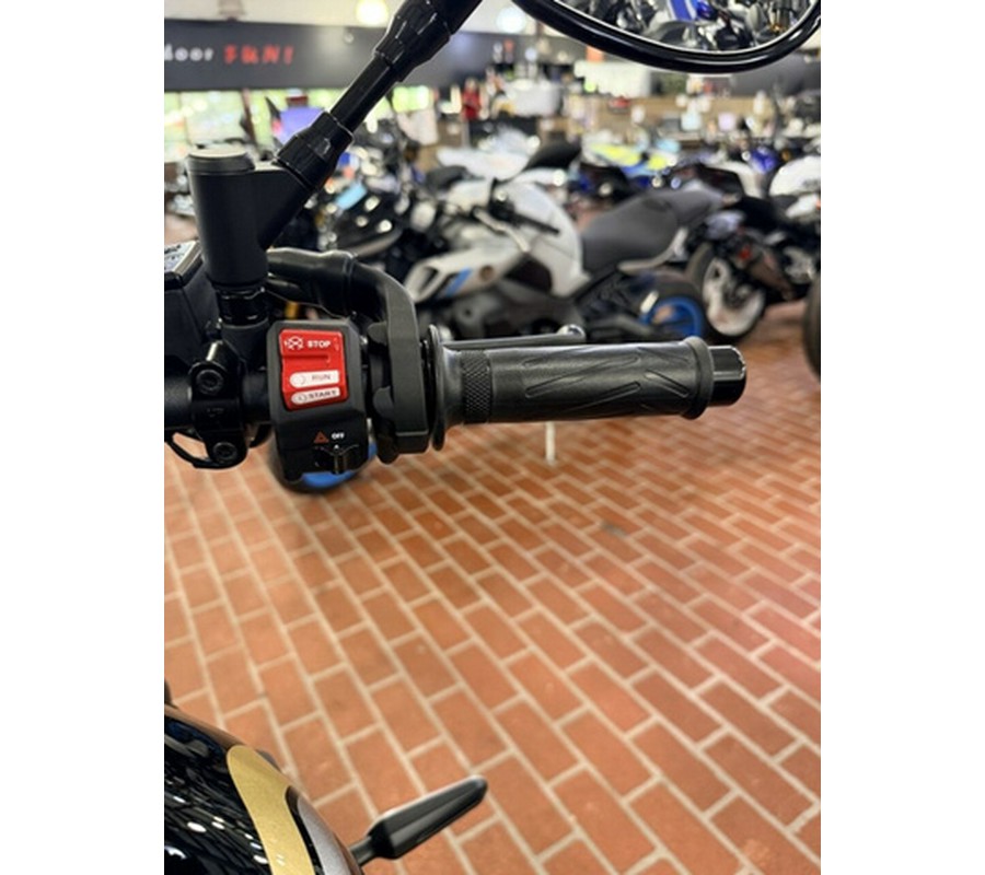 2026 Yamaha XSR700