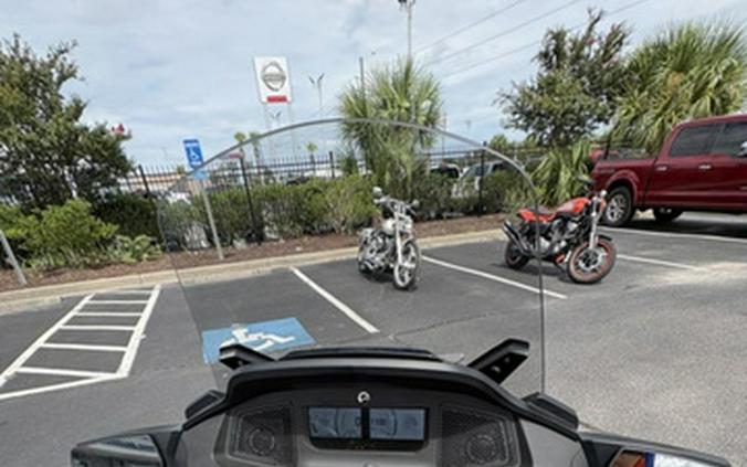 2023 Can-Am Spyder RT Limited Dark Wheels