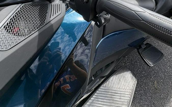 2023 Can-Am Spyder RT Limited Dark Wheels