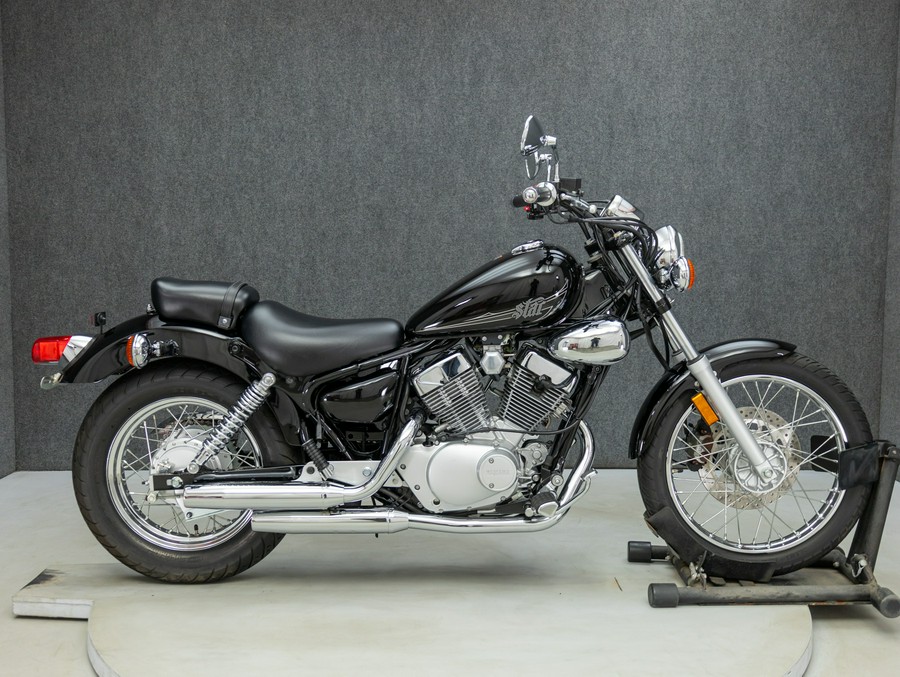 2015 YAMAHA XV250 VSTAR 250