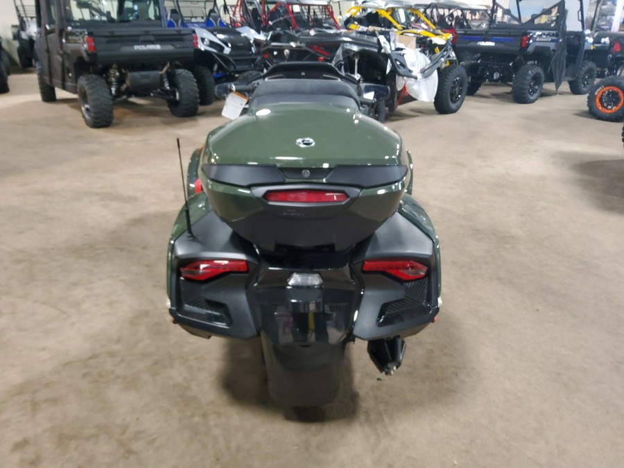 2023 Can-Am™ Spyder RT Sea-To-Sky