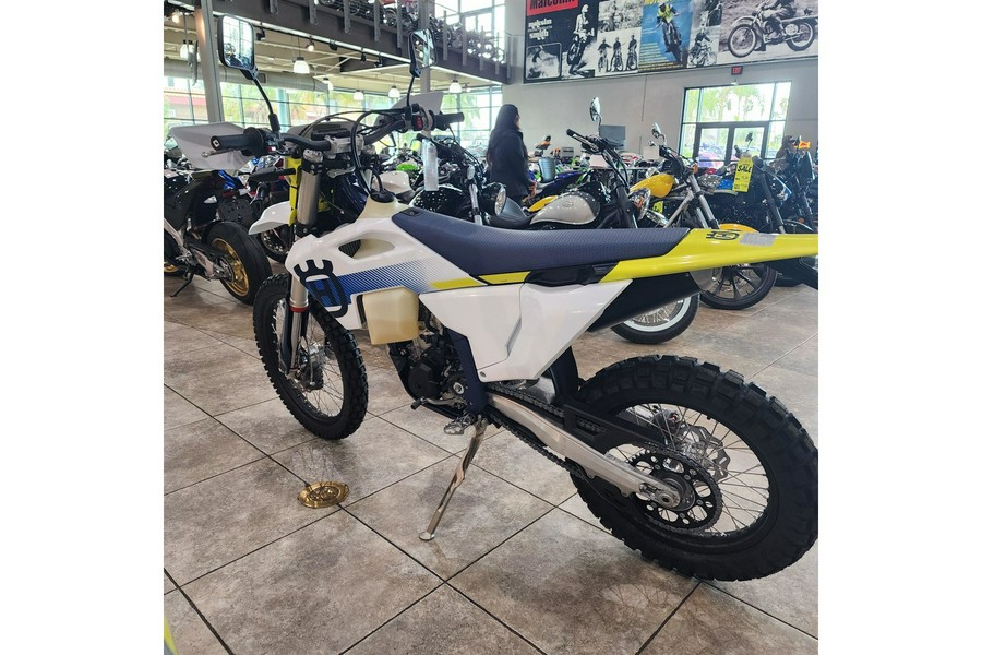 2024 Husqvarna Motorcycles FE 350s