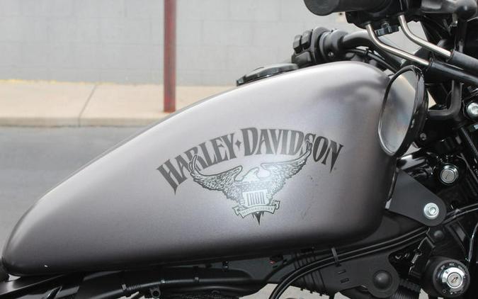 2016 Harley-Davidson® XL883N - Sportster® Iron 883™