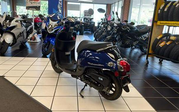 2015 Honda Metropolitan®
