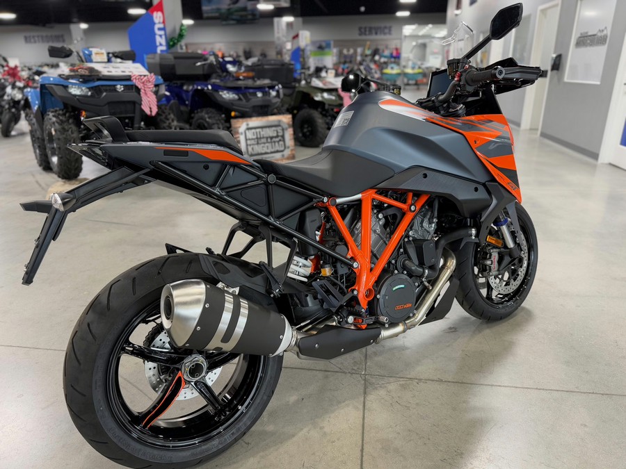 2024 KTM Super Duke 1290 GT