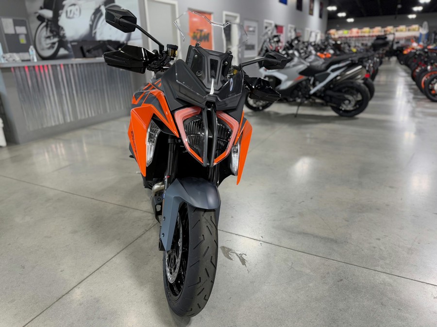 2024 KTM Super Duke 1290 GT