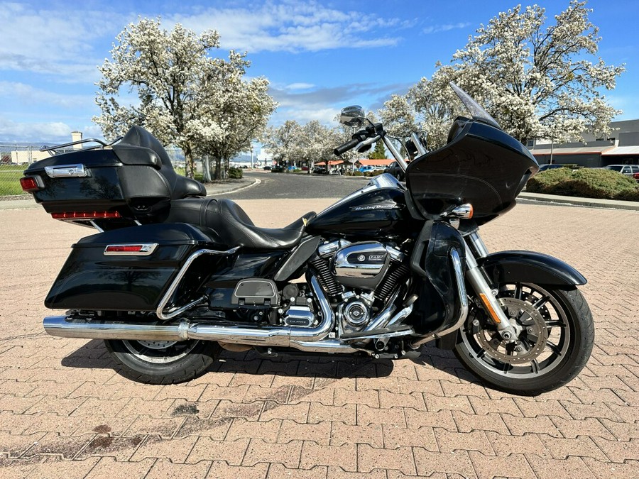 AUTUMN FLASH SALE - FLTRU 2018 Road Glide Ultra