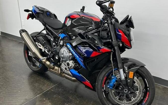 2024 BMW M 1000 R